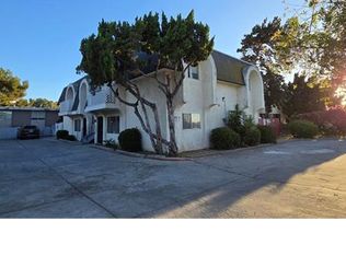 392 Pala Vista Dr APT D, Vista, CA 92083
