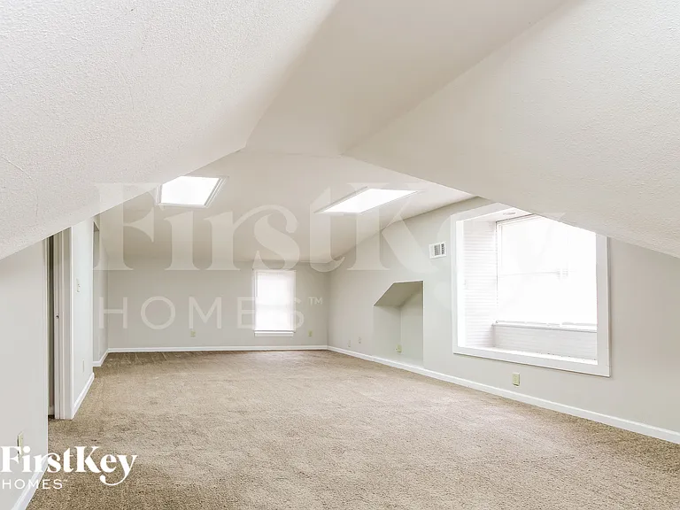 3854 Waterfall Dr — Photo 8