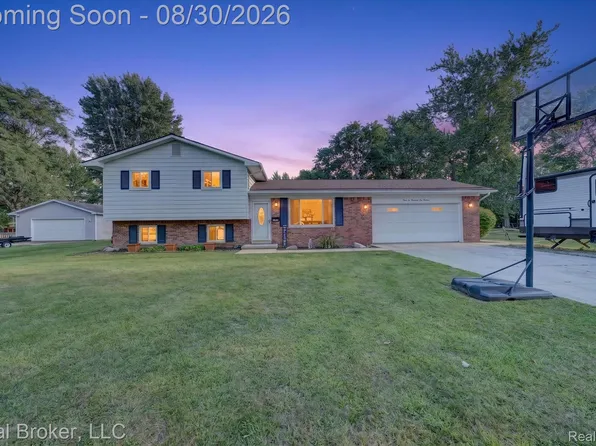 36400 Madison St, Richmond, MI 48062