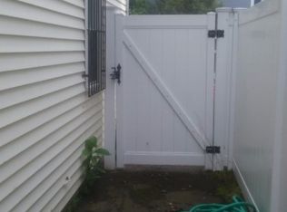 23 Ashton St, Dorchester, MA 02124