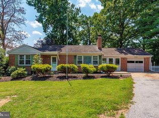 6522 Sunset Dr, Sykesville, MD 21784