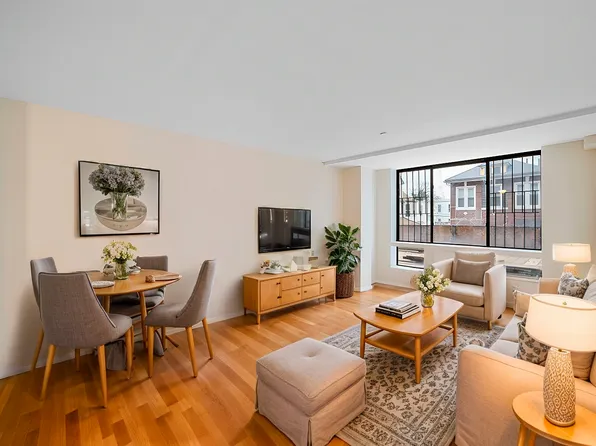 229 Parkville Avenue image 1 of 9