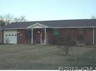 195 S Amber Waves Blvd, Hanover, IN 47243