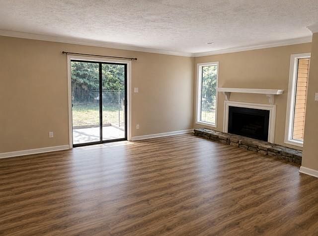 1st image of 831 Lake Hollow Blvd SW