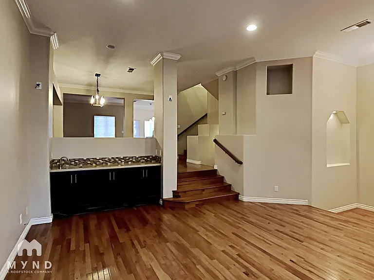 5117 Renaissance Ave #C — Photo 14