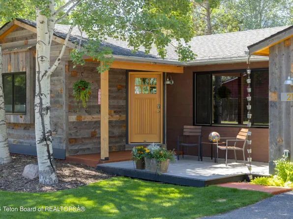 2168 Corner Creek Ln, Jackson, WY 83001
