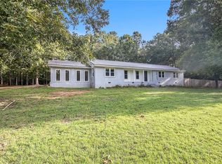 296 Oak Hill Dr, Jackson, GA 30233