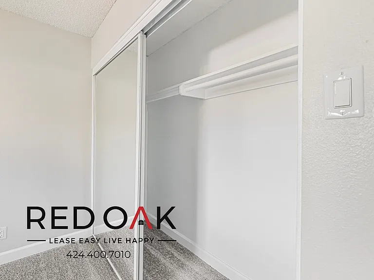 151 Drake St #23B — Photo 28