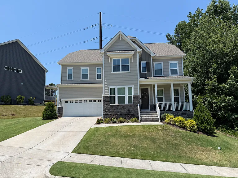 700 White Oak Pond Rd — Photo 1