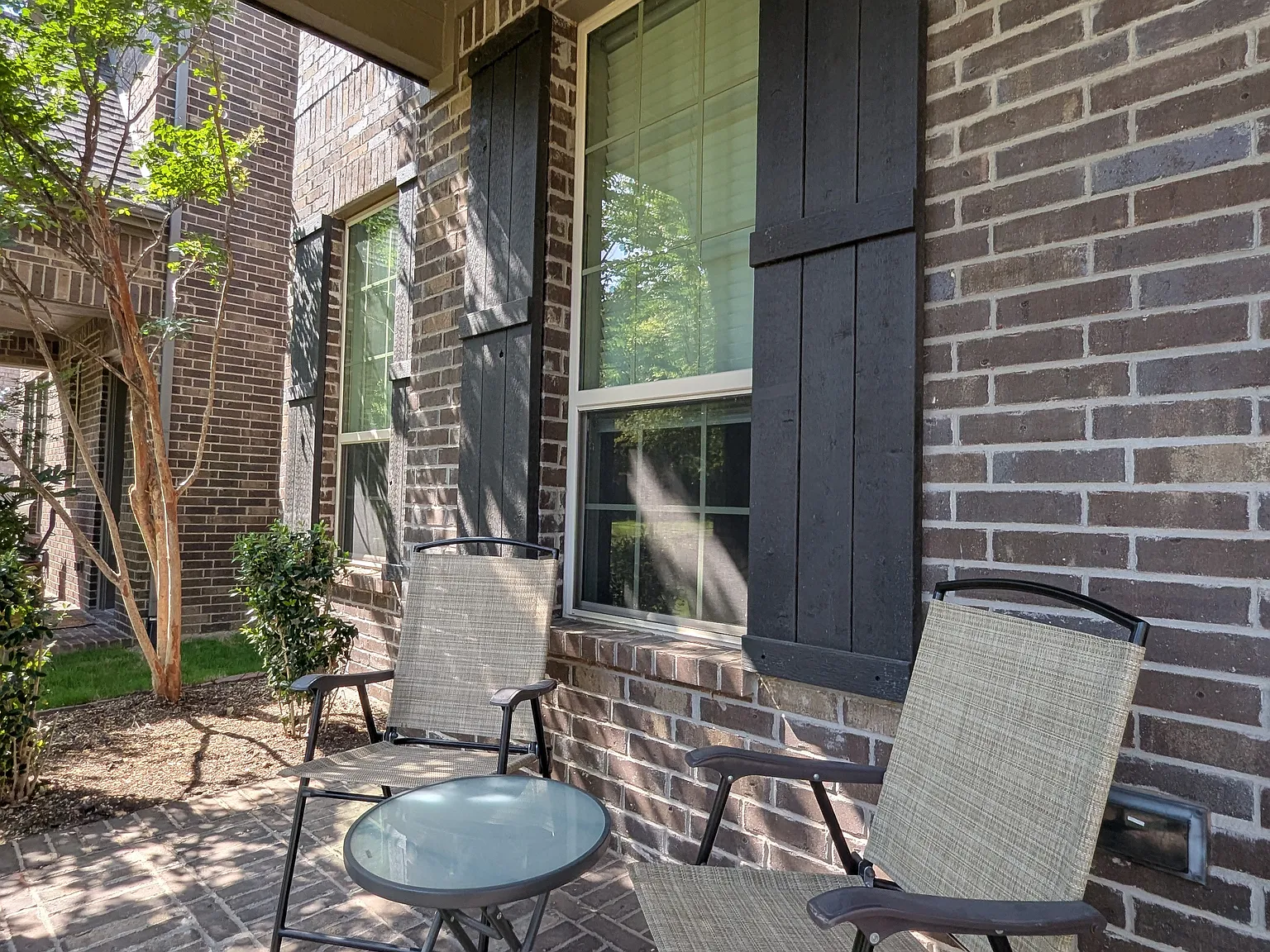 3 bed, 2.5 bath, 2283 sqft, $3,000 — Photo 3