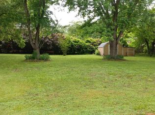 377 Wedgewood Dr, Mooresville, NC 28115