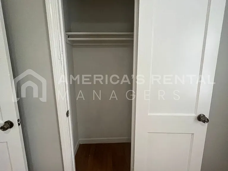 1318 Woodward Rd — Photo 14