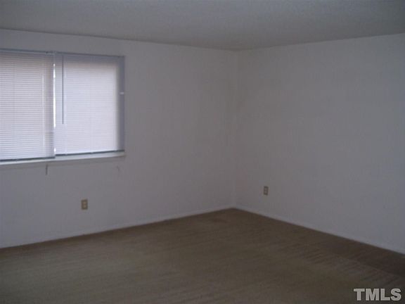 3rd image of 7714 Kelley Ct