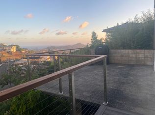 1823 Bertram St, Honolulu, HI 96816