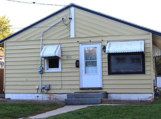 934 Farwell St, Beloit, WI 53511