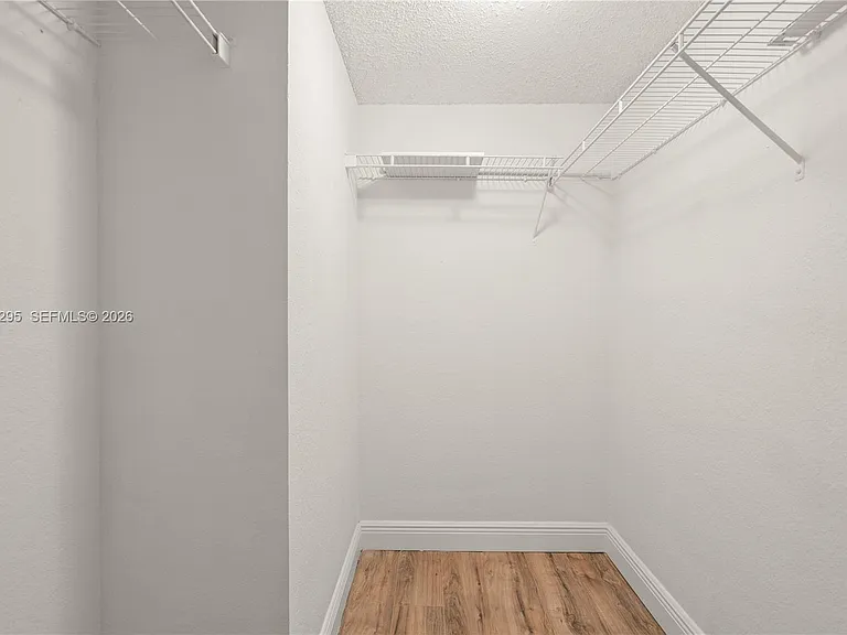 4205 N University Dr #205 — Photo 12