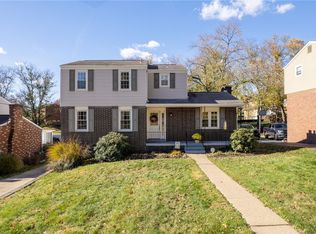 1417 Snee Dr, Pittsburgh, PA 15236