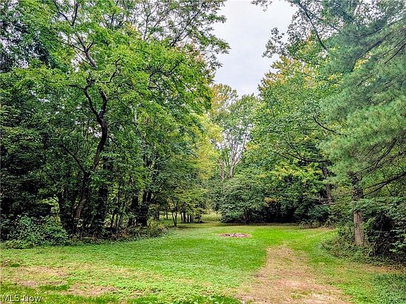 3rd image of 1739 E Turkeyfoot Lake Rd