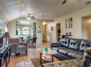 705 Trees Dr, Cedar Hill, TX 75104