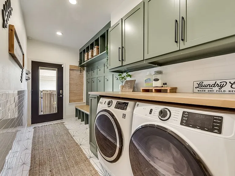 2216 Ridgecrest Trl — Photo 29
