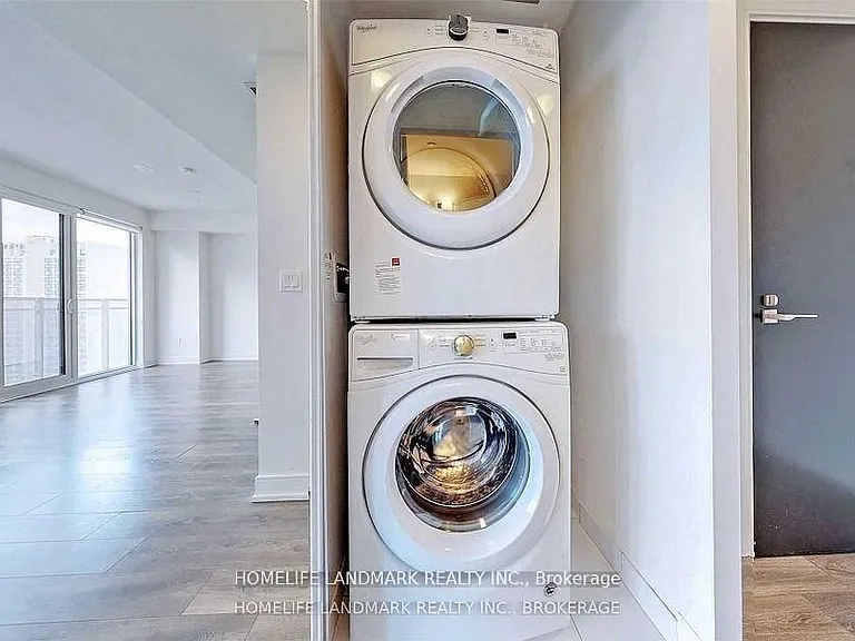 89 McGill St #1305 — Photo 34