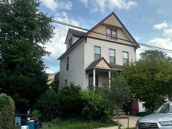 50 Clifton Ave, Staten Island, NY 10305