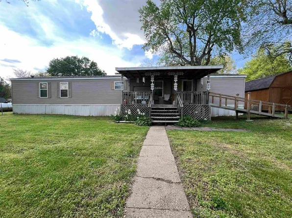 285 S 1st St, Island, KY 42350