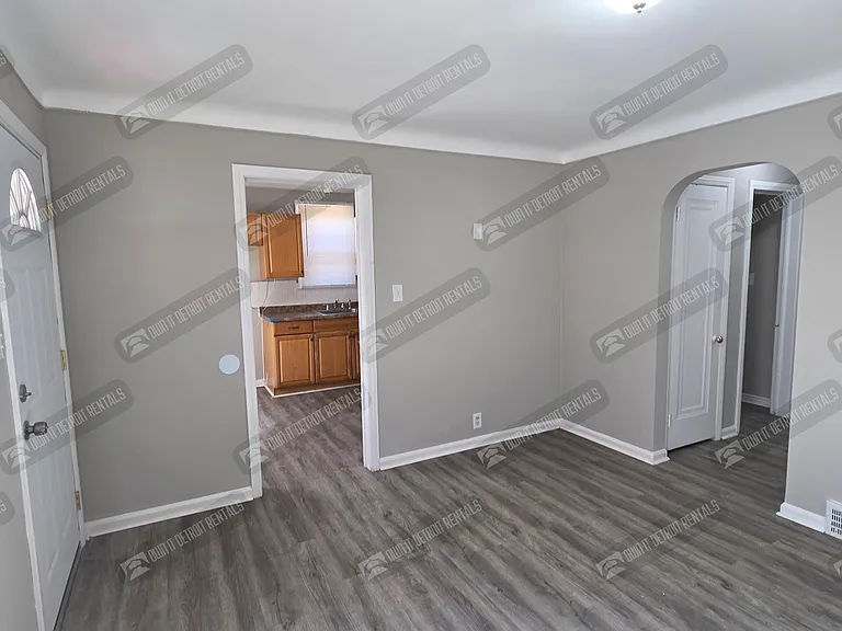 16461 Rossini Dr — Photo 11