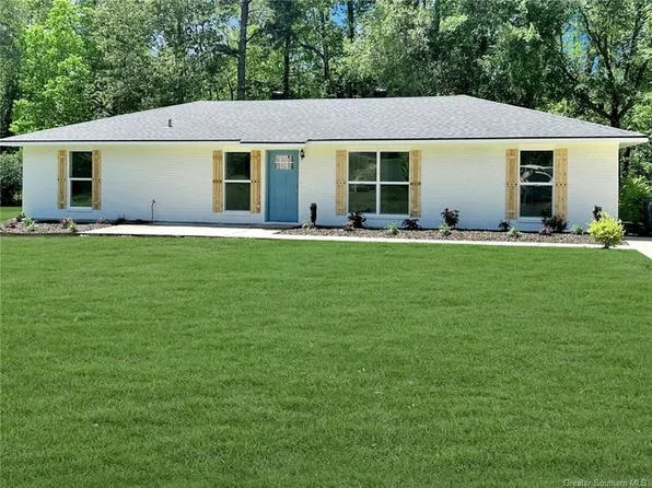 214 Lena Beth Dr, Leesville, LA 71446