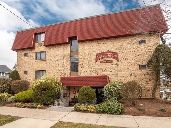 43-51 Albion St #B3, Melrose, MA 02176