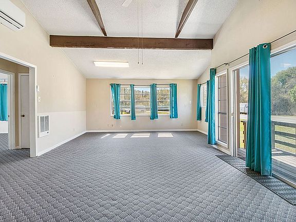 3rd image of 4533 Recreation Dr