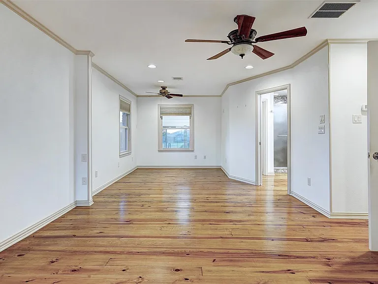 800 County Road 117 — Photo 30