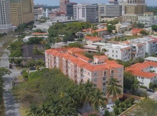 203-1 Alhambra Cir #203, Miami, FL 33134