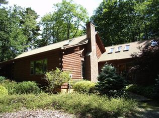 196 Woodmere Rd, Becket, MA 01223