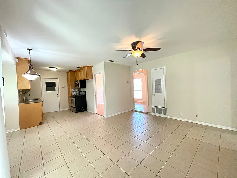 6714 Straw Flower St — Photo 6