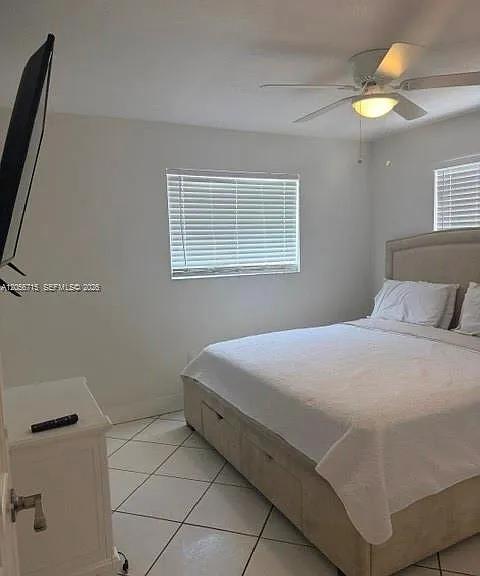 5317 Harrison St — Photo 15