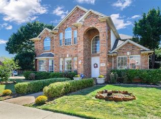 1916 Parktree Dr, Arlington, TX 76001