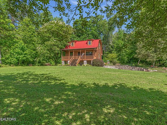 3rd image of 130 Guyton Dr
