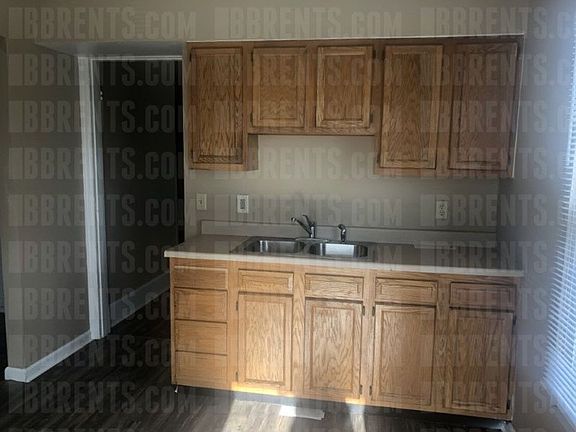 4th image of 622 Wicoff St #624-1/2