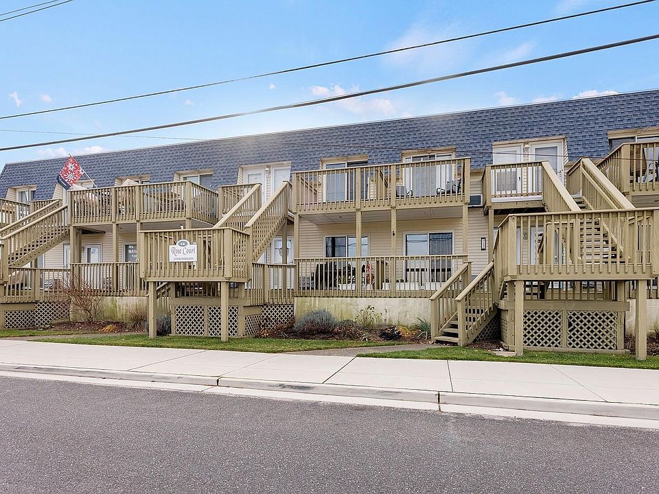 1st image of 12 E 6th St #8