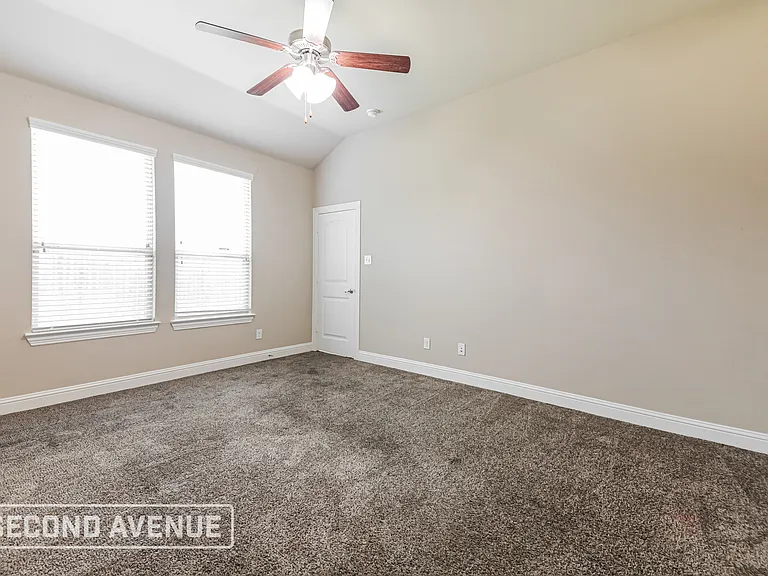 3611 Brazos St — Photo 14