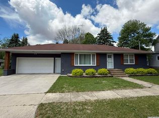 112 N Seminary Ave, Nora Springs, IA 50458