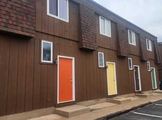 145 Broadway St APT 3, Eau Claire, WI 54703