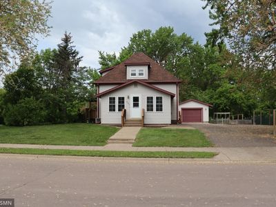 401 Main St E, Hinckley, MN, 55037