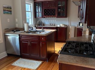 51 Algonquin Rd #1, Chestnut Hill, MA 02467