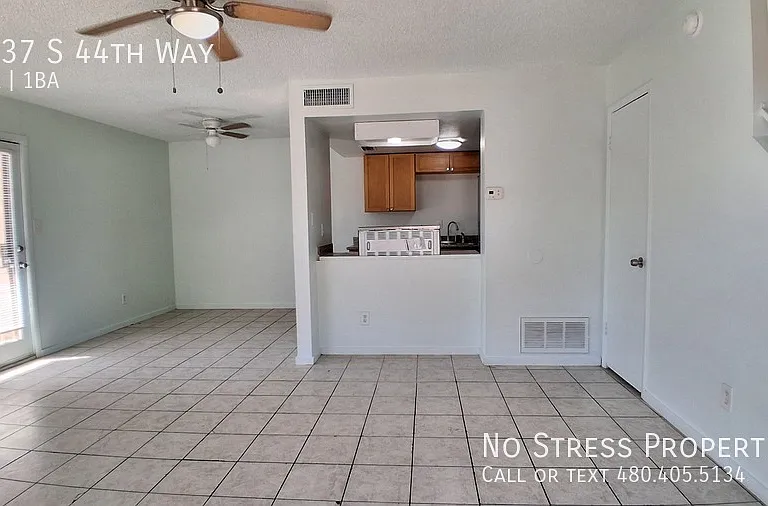 4037 S 44th Way — Photo 2