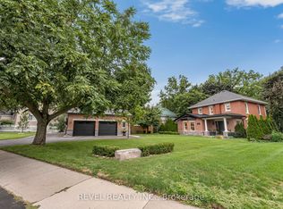 99 Colston Ave, Whitby, ON L1M 1C1