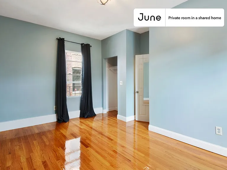 21 Highgate St #C — Photo 2