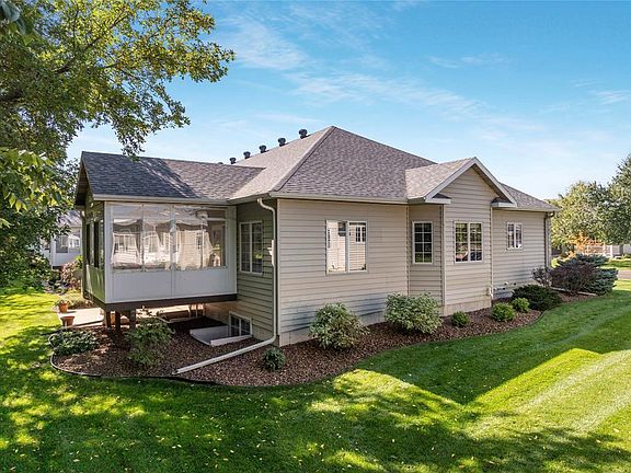 3rd image of 4244 Mill Ridge Circle