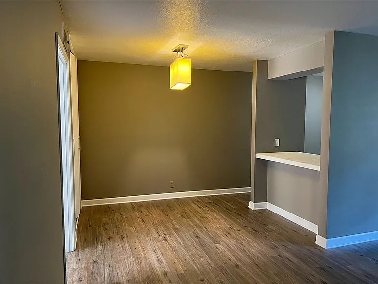 3831 W End Ave #23 — Photo 3